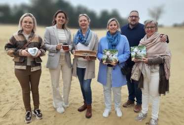 Grootste zandbak van Vlaanderen decor voor nieuw kinderboek Pixie Pix in Bosland